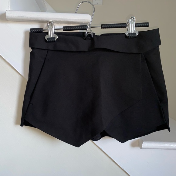 Zara Envelope Skirt - Picture 3 of 4